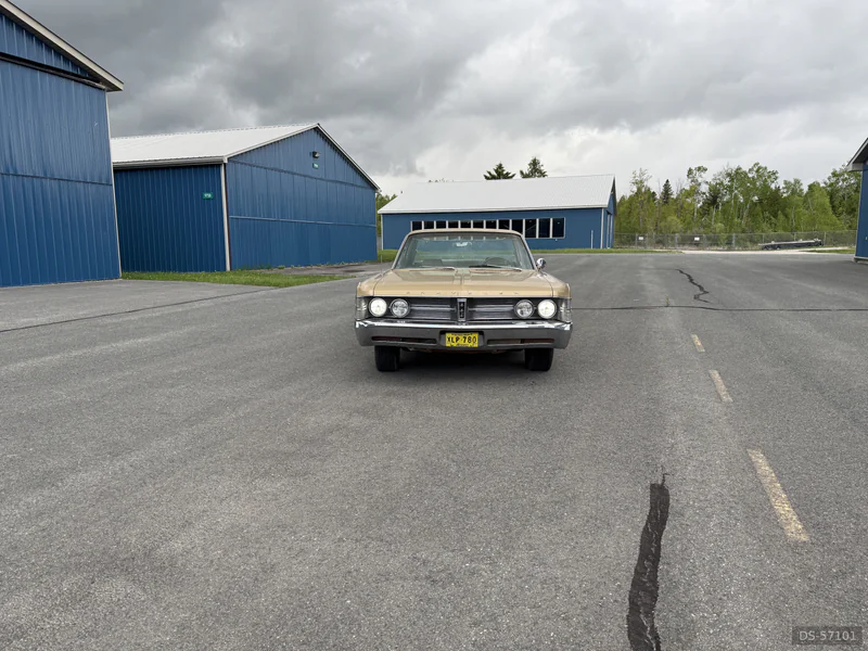 1967 Chrysler New Yorker in Peterborough 3