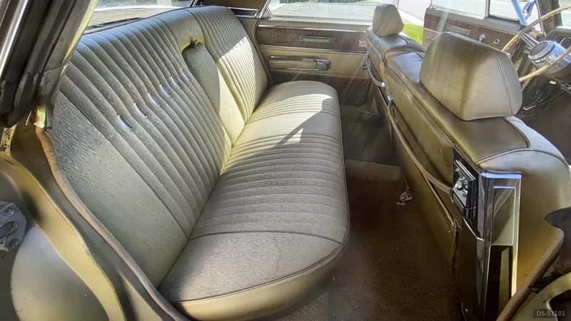 1967 Chrysler New Yorker in Peterborough 6