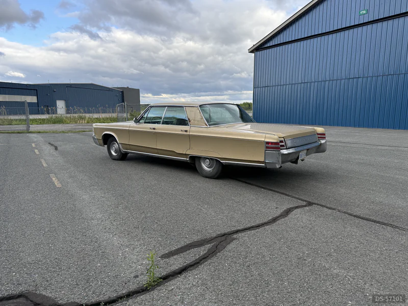 1967 Chrysler New Yorker in Peterborough 2