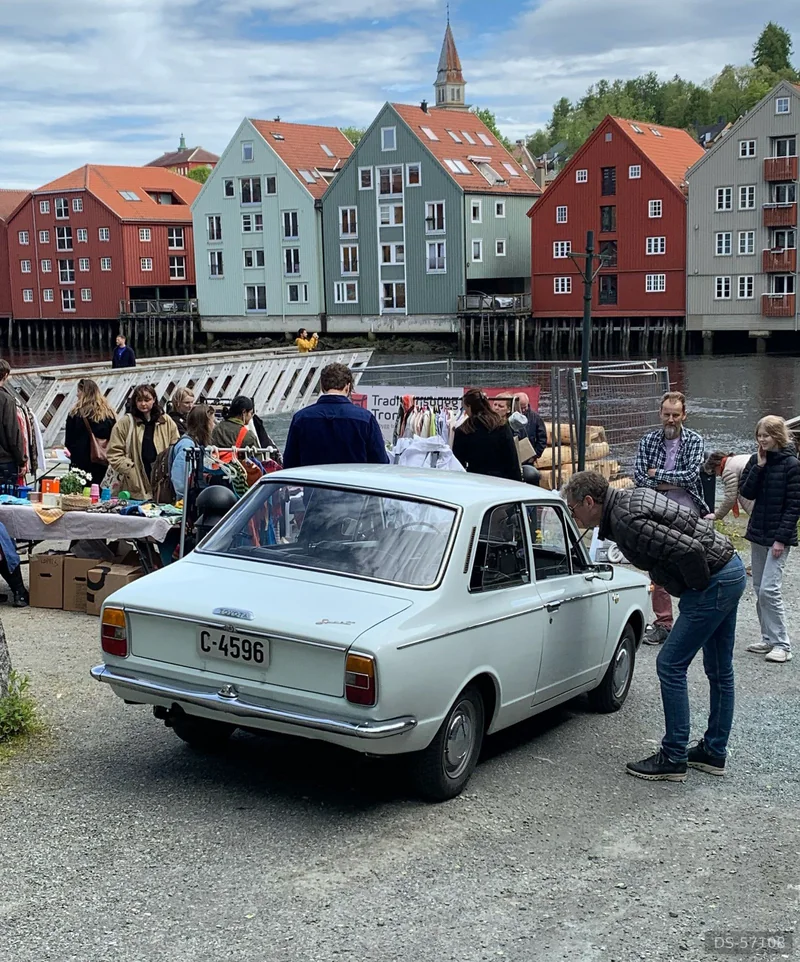 1970 Toyota Corolla 1200 in Tiller 2
