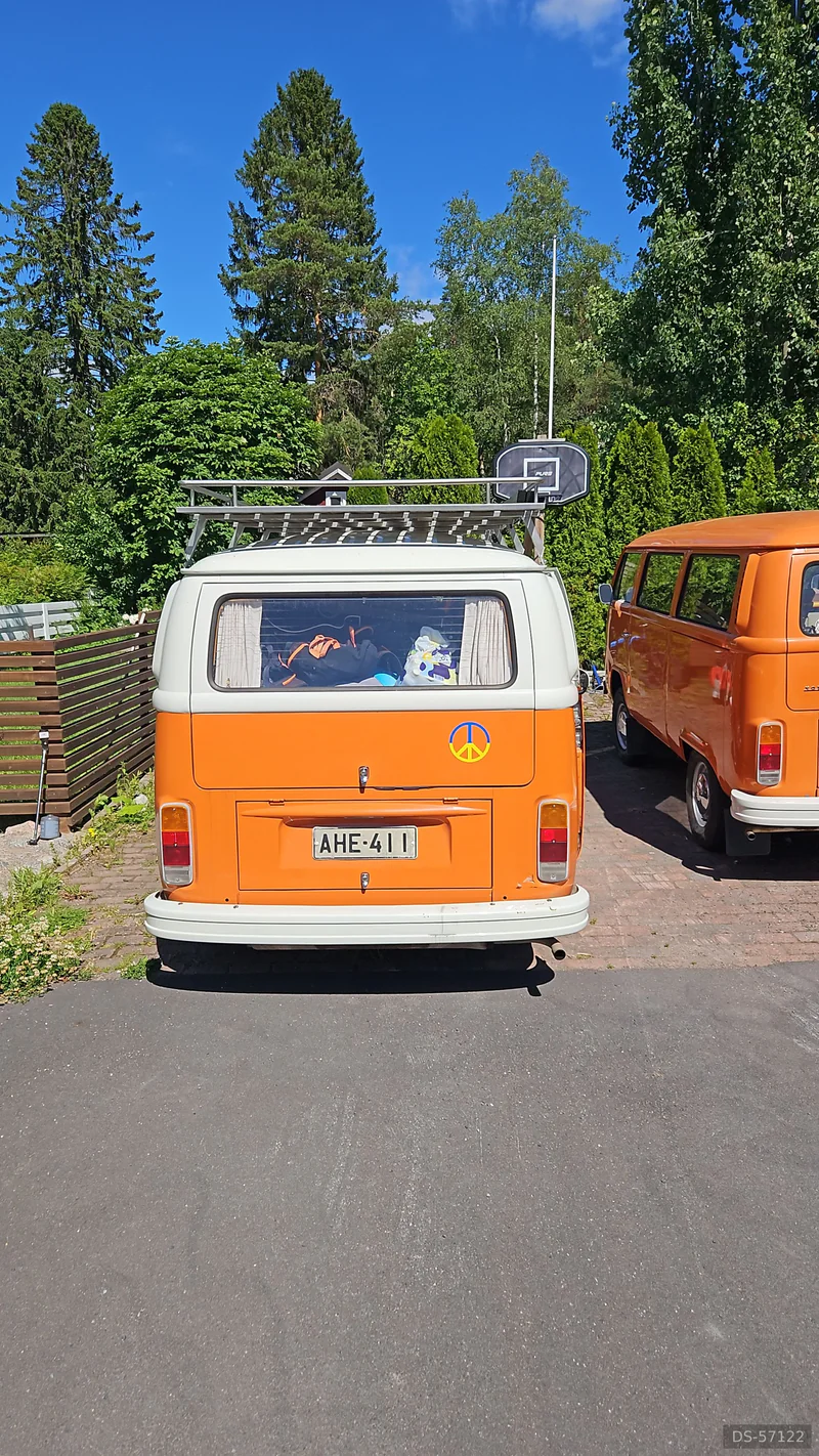 1975 Volkswagen Kleinbus in Espoo 2