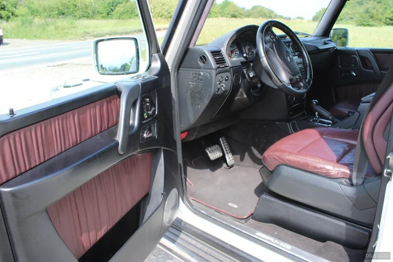 2010 Mercedes-Benz G55 G Wagon in Surrey 7
