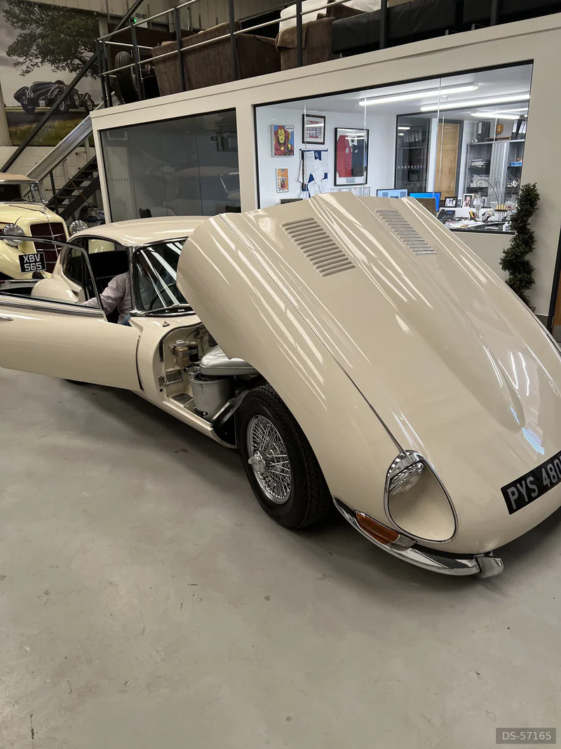 1968 Jaguar E Type in Burton Upon Trent 3