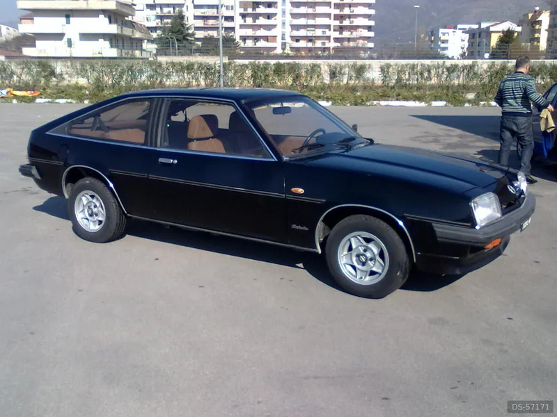 1982 Opel Manta in Santa Maria Capua Vetere (ce)