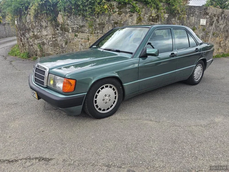 1992 Mercedes-Benz 190e in Senhora Da Hora 2