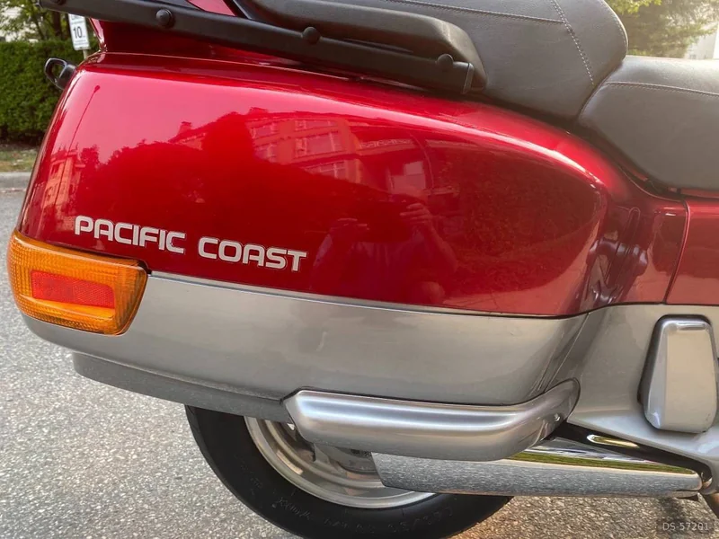1990 Honda Pacific Coast 800 in Vancouver 9