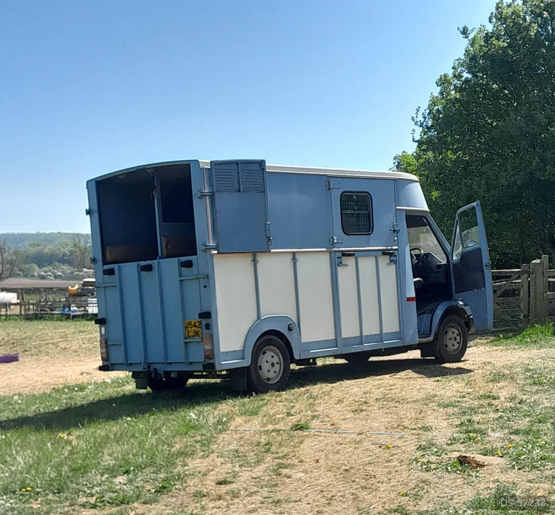 1990 Renault Horsebox. Theault in York