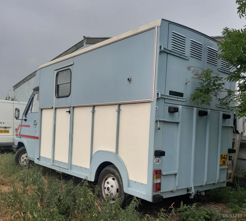 1990 Renault Horsebox. Theault in York 2