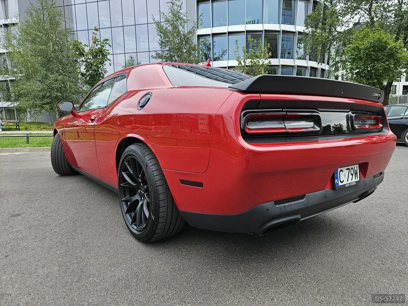 2016 Dodge Challenger SRT Hellcat in Warszawa 3