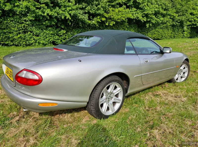 1998 Jaguar Xk X100 in St Helens 4