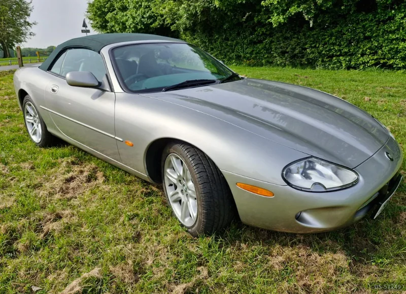 1998 Jaguar Xk X100 in St Helens 5