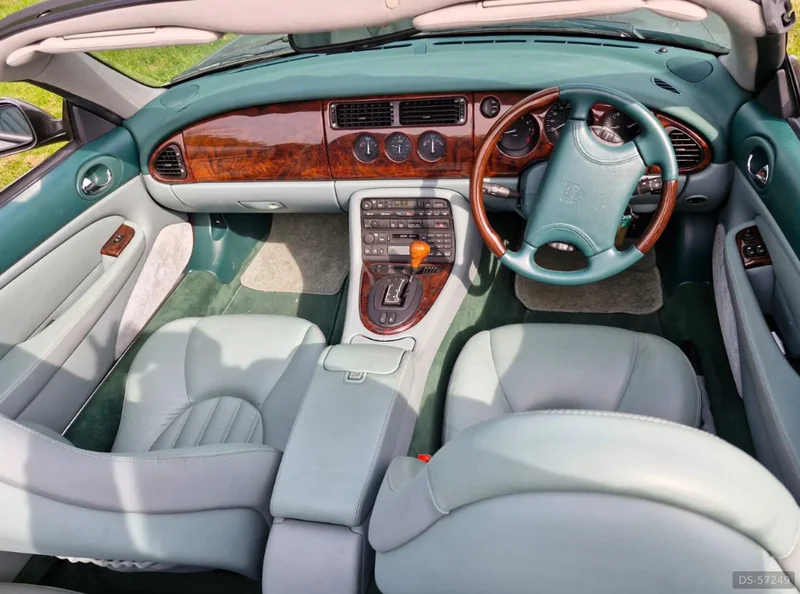 1998 Jaguar Xk X100 in St Helens 7