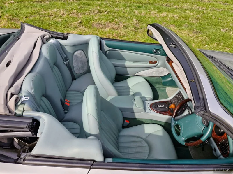 1998 Jaguar Xk X100 in St Helens 8