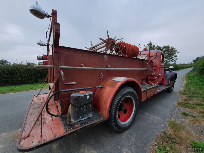 1937 Chevrolet Vd Fire Engine in Cheltenham 6