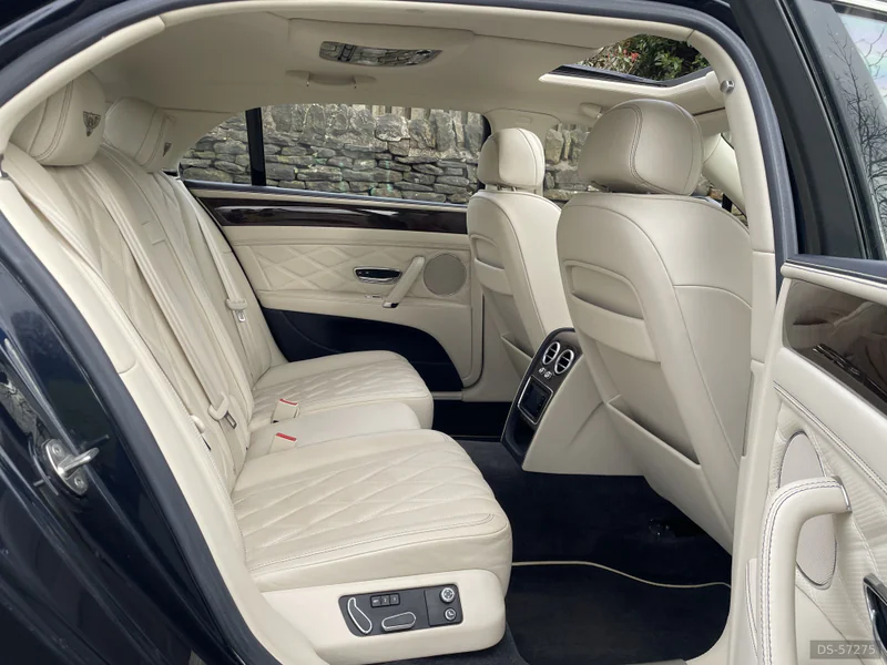 2015 Bentley Flying Spur in Halifax 8