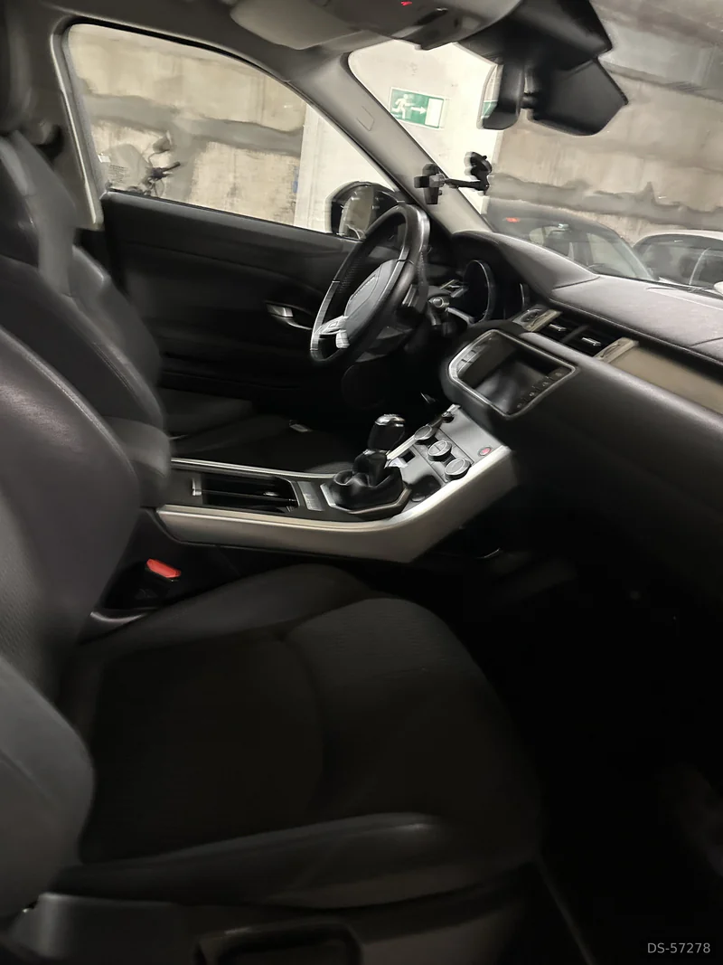 2019 Land Rover Evoque in Barcelona 6
