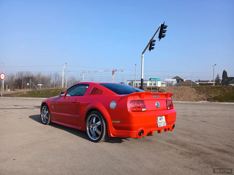 2005 Ford Mustang in Warszawa 3