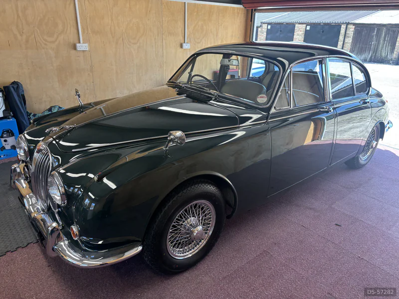 1968 Jaguar Mk2 in Gillingham 2