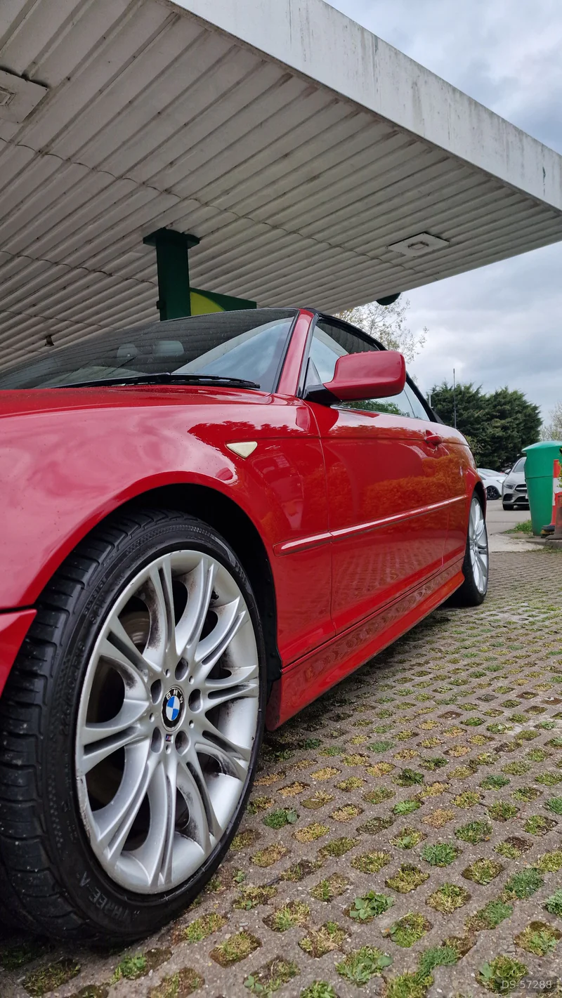 2006 BMW 320cd E46 in Stevenage 4