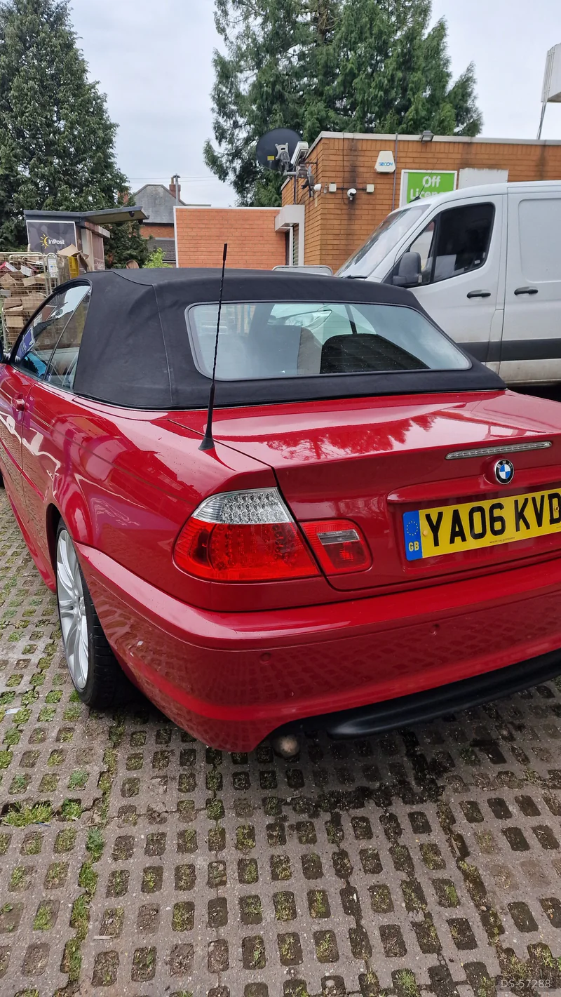 2006 BMW 320cd E46 in Stevenage 3