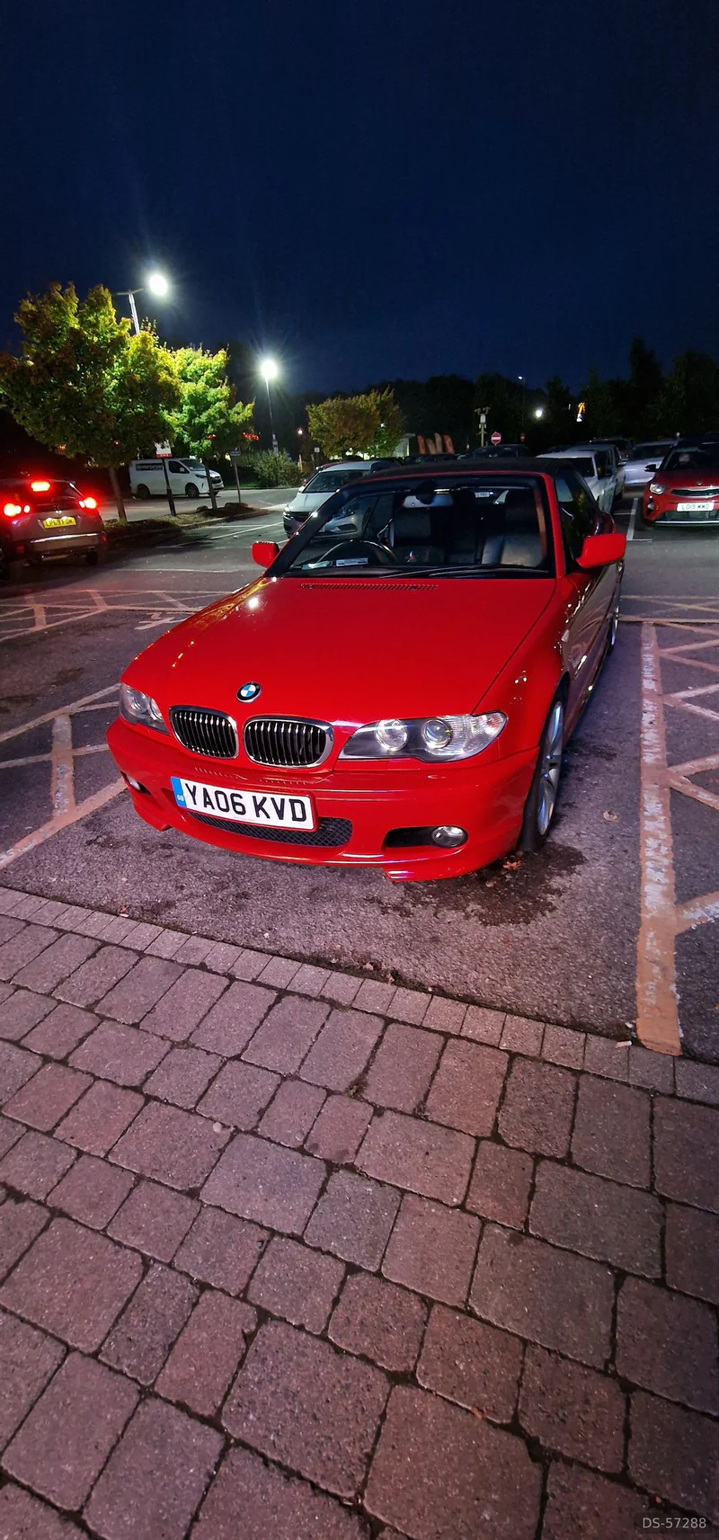 2006 BMW 320cd E46 in Stevenage 2