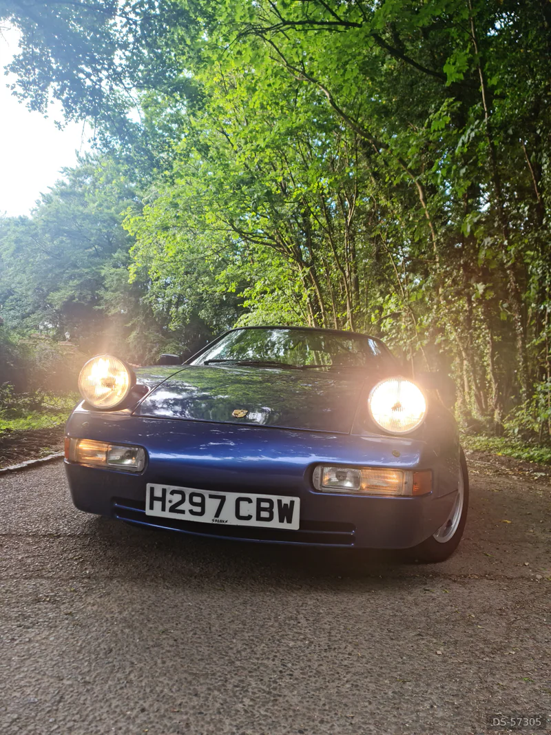 1991 Porsche 928 S4 Auto in Buckinghamshire 3