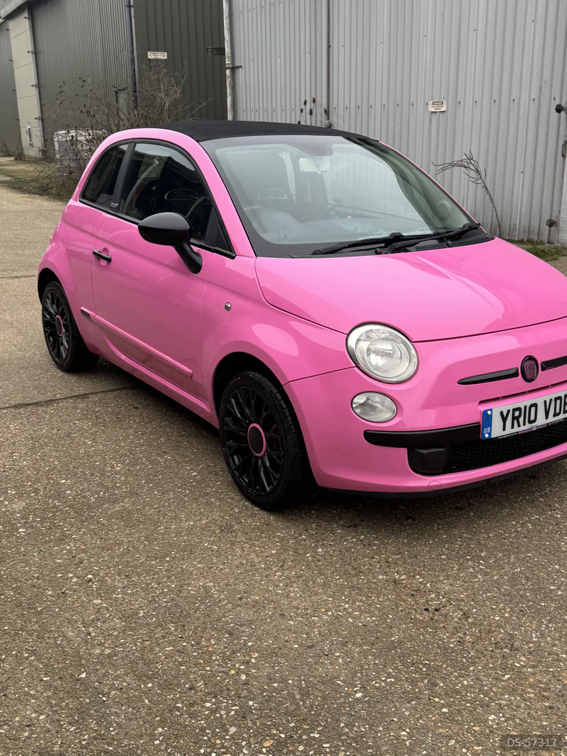 2010 Fiat 500c in Faversham 2