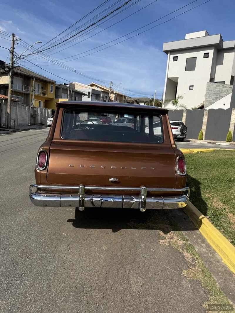 1976 Chevrolet Veraneio in Cotia 3