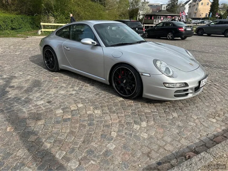 2005 Porsche 911 in Fredensborg 3