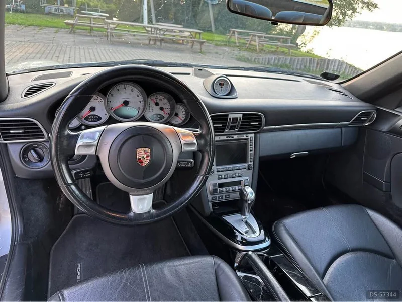 2005 Porsche 911 in Fredensborg 5