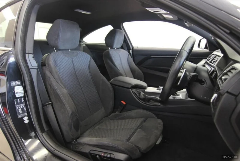 2014 BMW 420i in Auckland 8