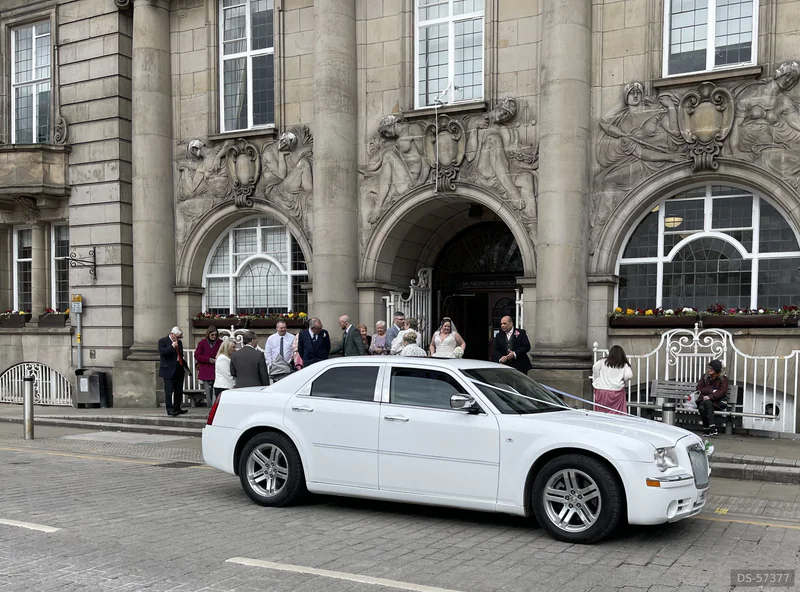2007 Chrysler Baby Bentley in Stoke On Trent 4