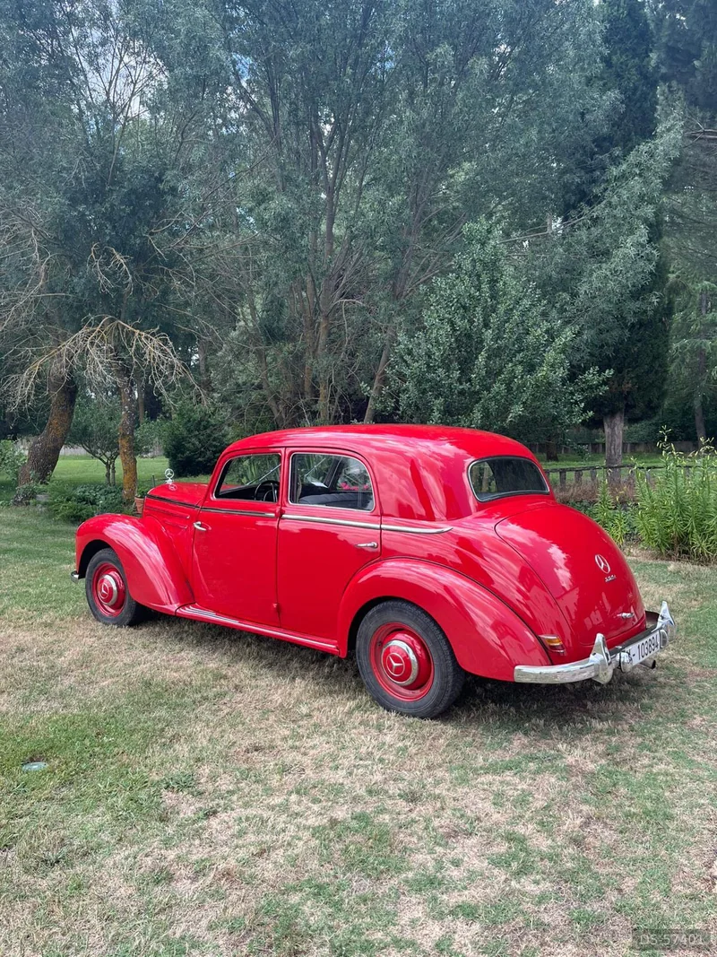 1953 Mercedes-Benz 220 in Garray 3