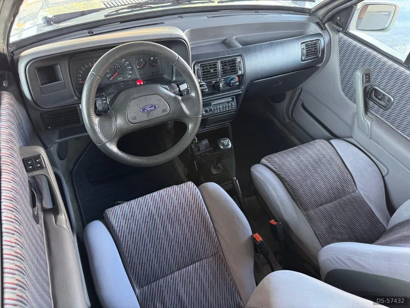 1990 Ford Escort Xr3 Conversível in São Paulo 4