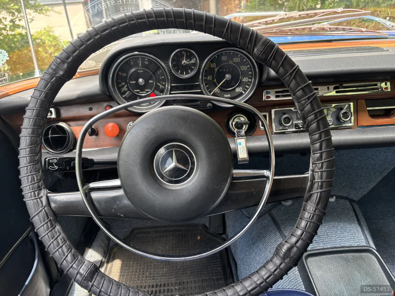 1970 Mercedes-Benz W108 280se Mit 200d Motor in Regensburg 10