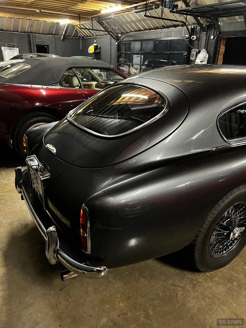 1958 Aston Martin Db2 Mk3 in Cobham 8