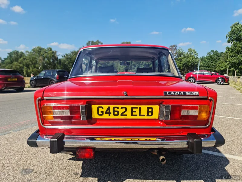1989 Lada Vaz 2106 in London 5