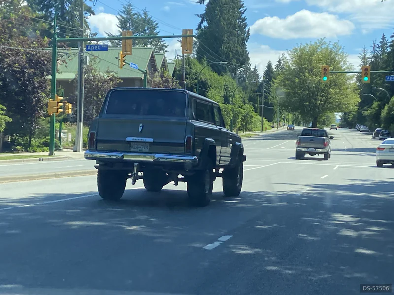 1975 Jeep Cherokee in Vancouver 3