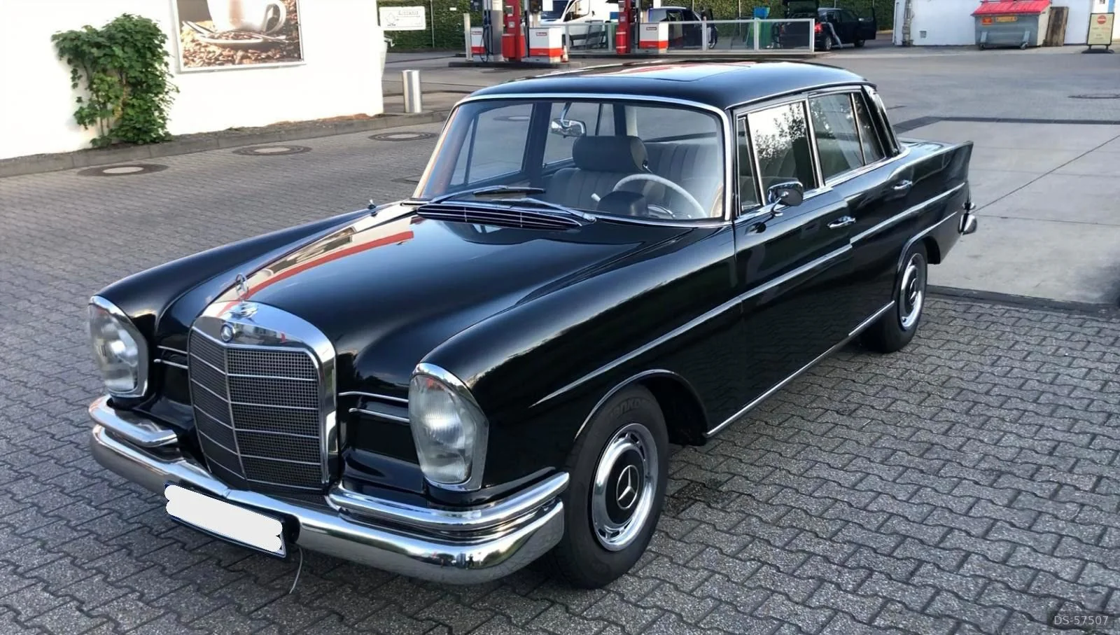 1963 Mercedes-Benz W220 Seb