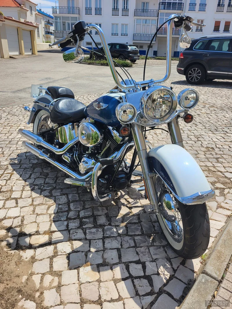 2005 Harley-Davidson Softail Delux in Torres Vedras