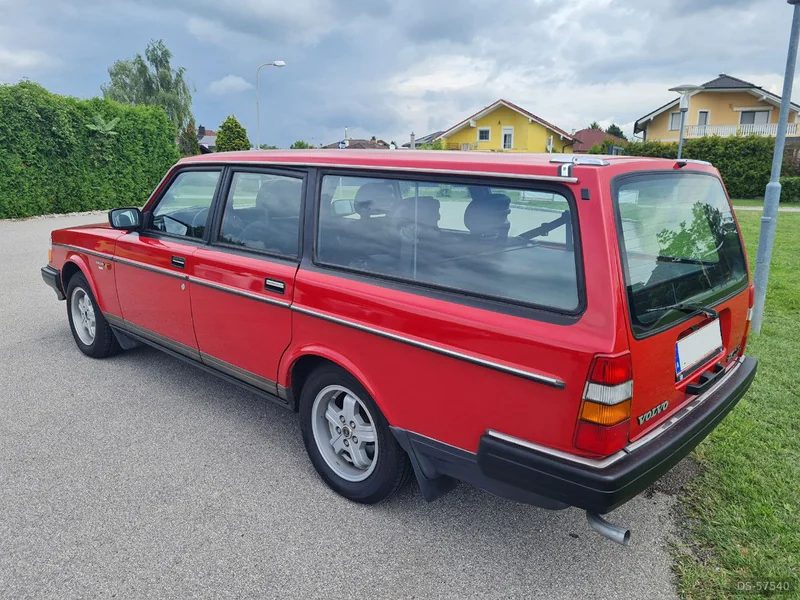 1989 Volvo 240 Gl in Eggendorf 2