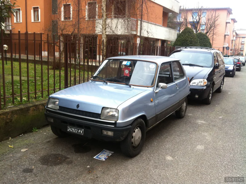 1975 Renault R5 in Milano 2