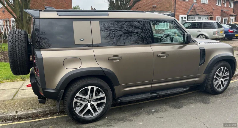 2024 Land Rover Defender 110 in Hounslow 4