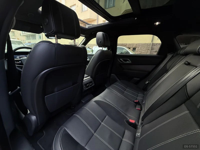 2022 Land Rover Velar in Helsinki 3