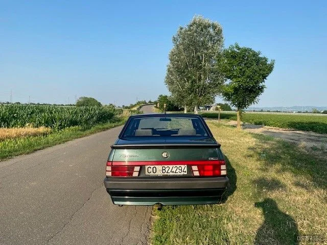 1991 Alfa Romeo 75  in Milano 7