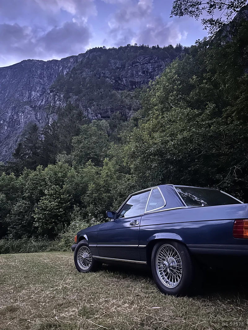 1986 Mercedes-Benz 560sl in Trondheim 3