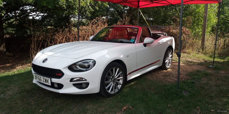 2017 Fiat 124 Spider in Herefordshire 7