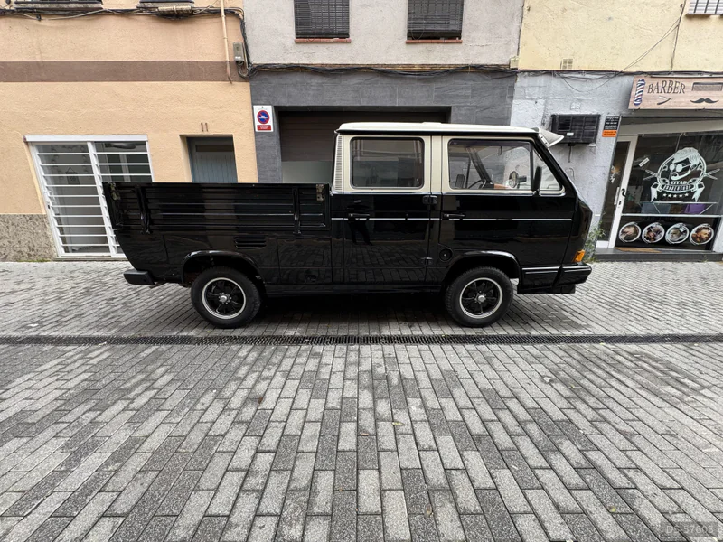 1986 Volkswagen T3 Doka in Rubí 2