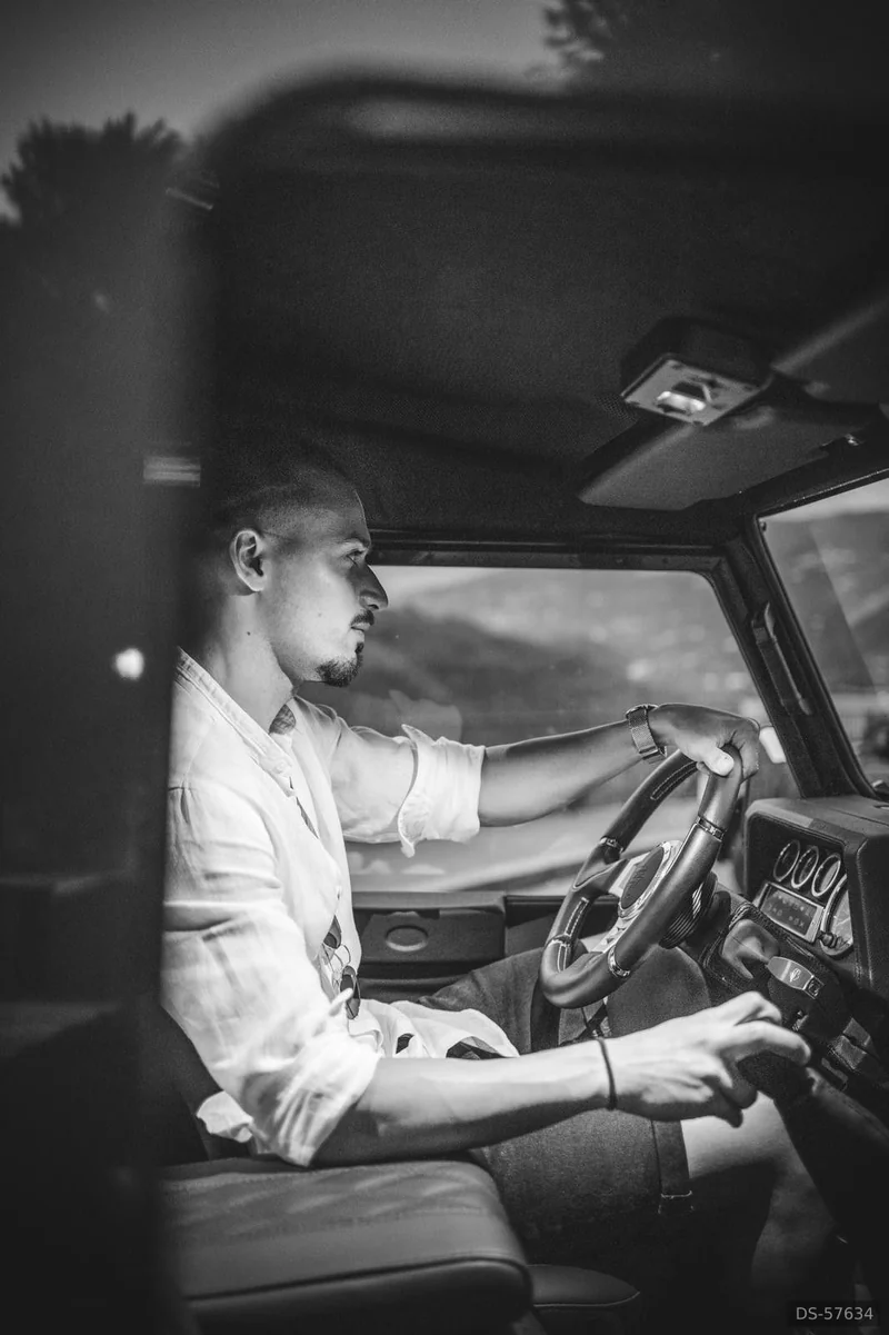 1998 Land Rover Defender in Braga 6