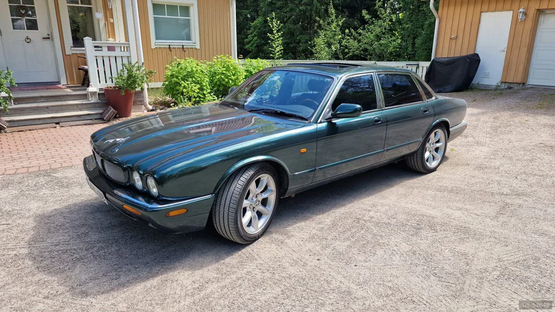 1999 Jaguar Xjr